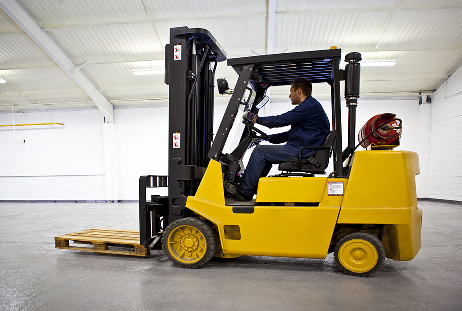 3 Common Hazards associated with Forklift Truck Use | H&F Lift Trucks