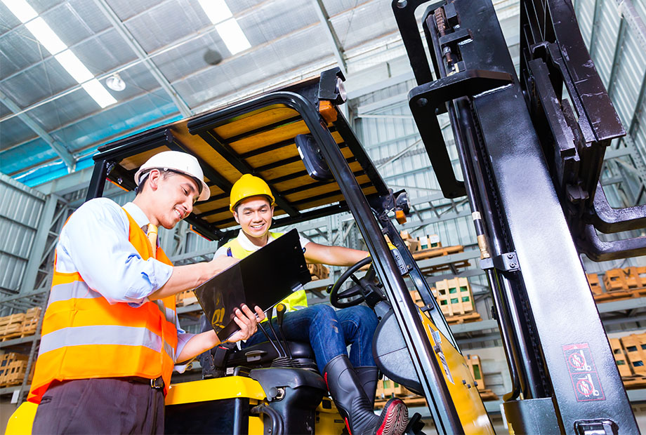 5 key steps to maintaining strong forklift safety
