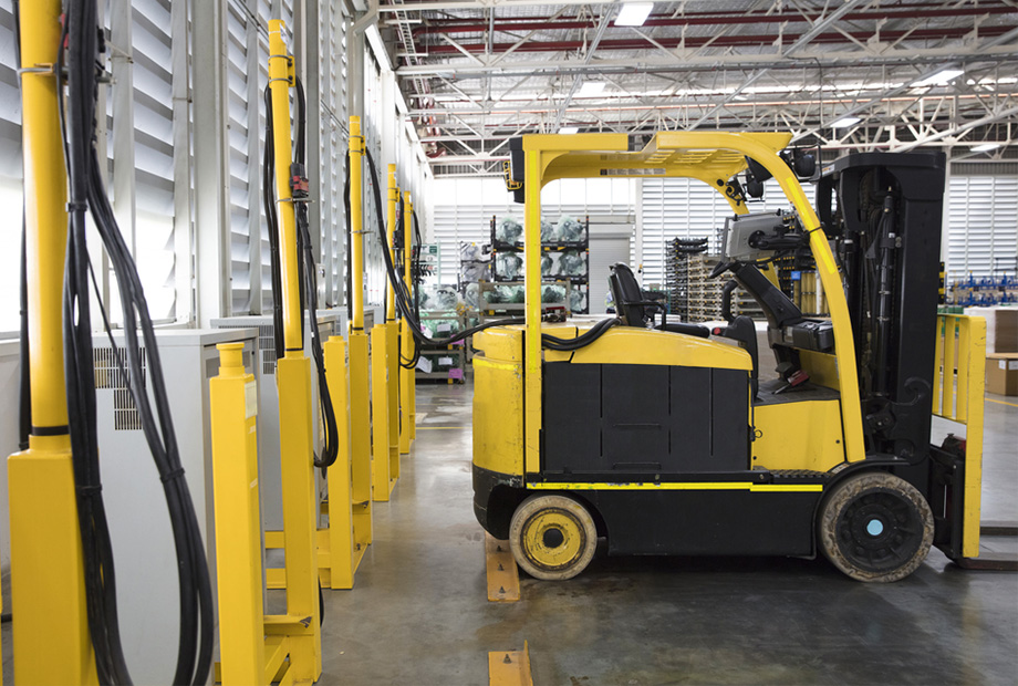 Selecting The Right Battery For Your Forklift