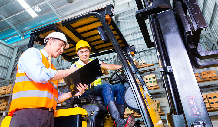 How Important Is Forklift Seat Belt Safety?